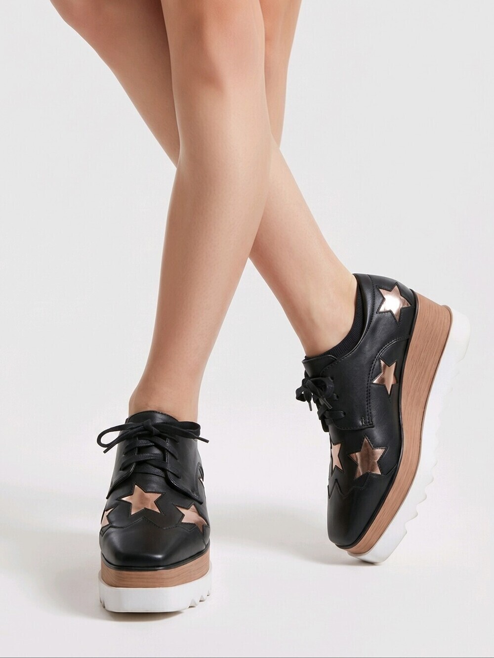 Stylish Black and Gold Women's Platform Shoes, Black w Silver Stars Sz 37(6.5)